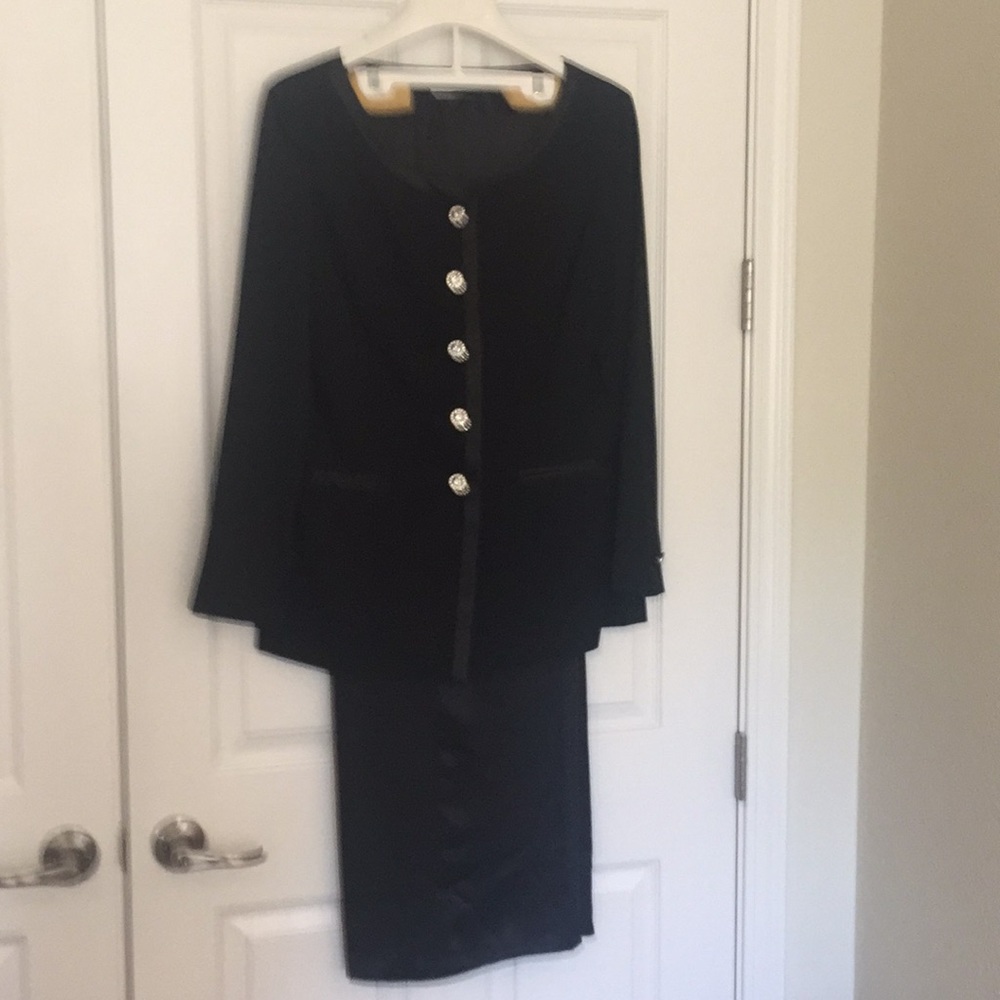 Crepe and satin evening pantsuit